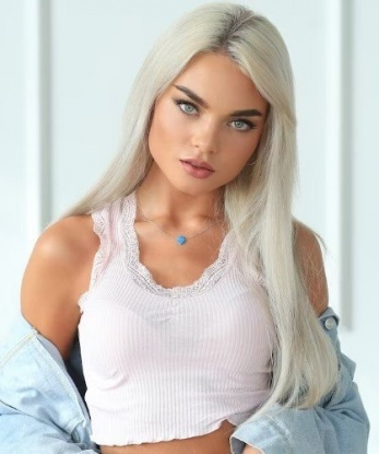 Вика, 26